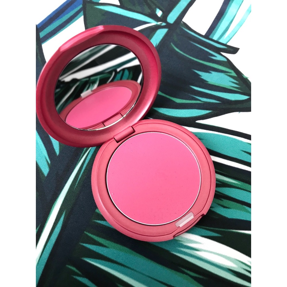 STILA Cosmetics | BUNDLE - Picture 3 of 5